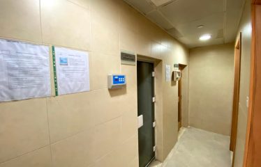 Spacious 2 Bhk with maid room available for rent in jade Residence